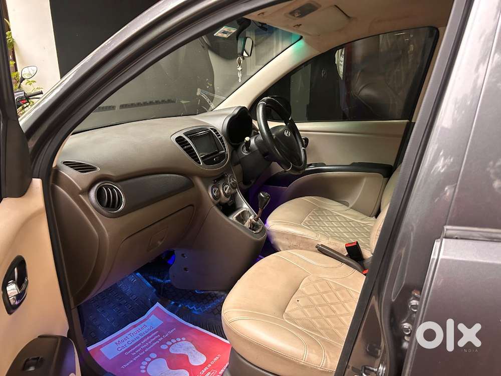 Hyundai I10 Sportz 2012 Car