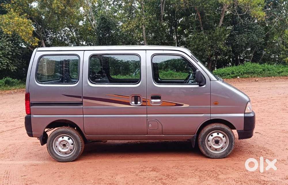 Maruti Suzuki Eeco 5 Str Ac (o), 2022, Petrol