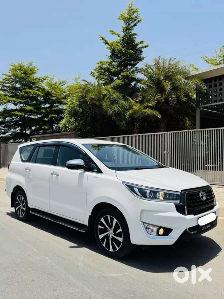 Toyota Innova Crysta [2020-ongoing] 2.4 Zx 7 Str, 2023, Diesel