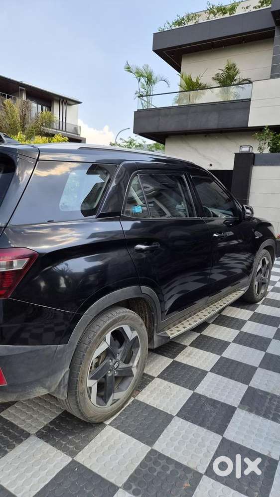 Hyundai Alcazar 2023 Diesel Well Maintained