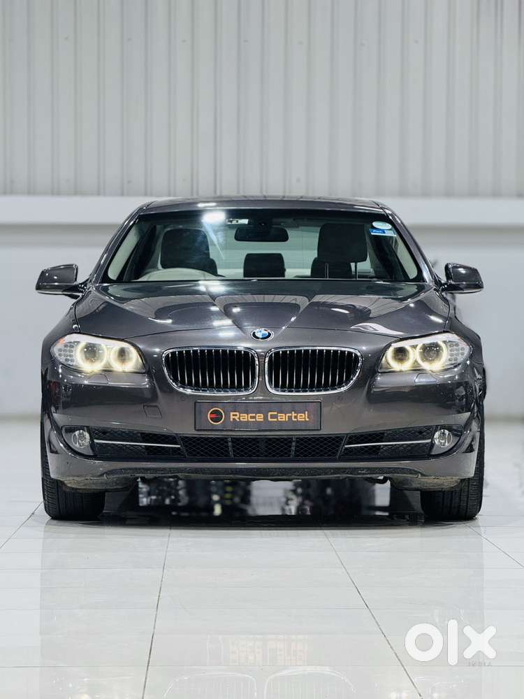 Bmw 5 Series 523i Sedan, 2010, Petrol
