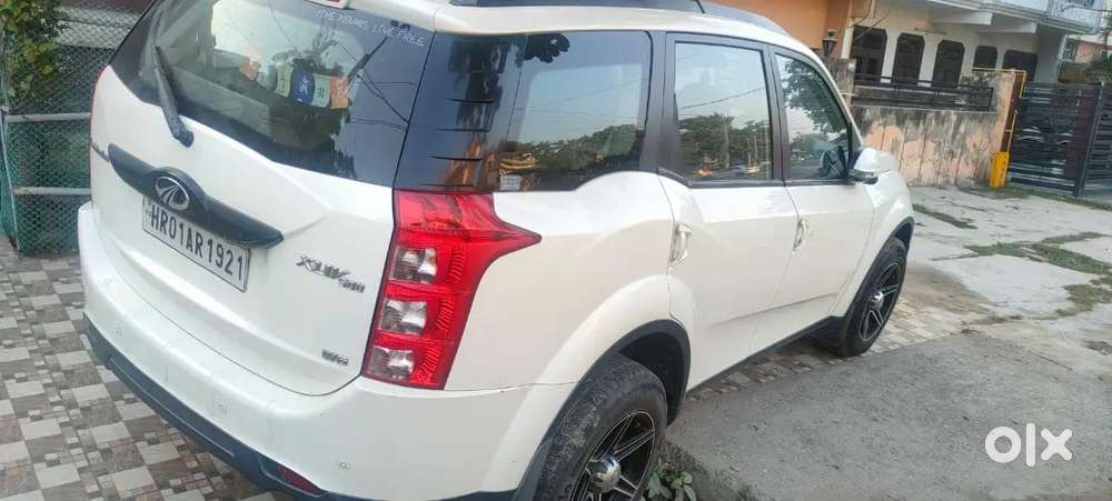 2017 Mahindra Xuv500 R Fwd W6