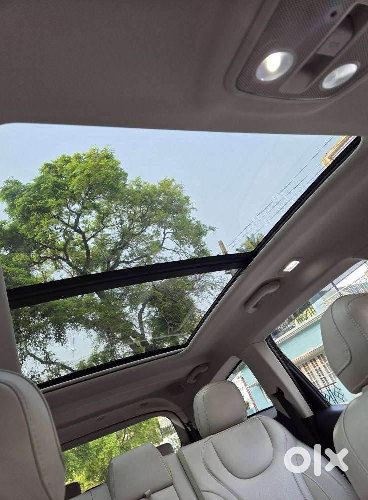 Mahindra Xuv700 2.2 Ax 7 Diesel Mt Luxury Pack Str, 2023, Diesel