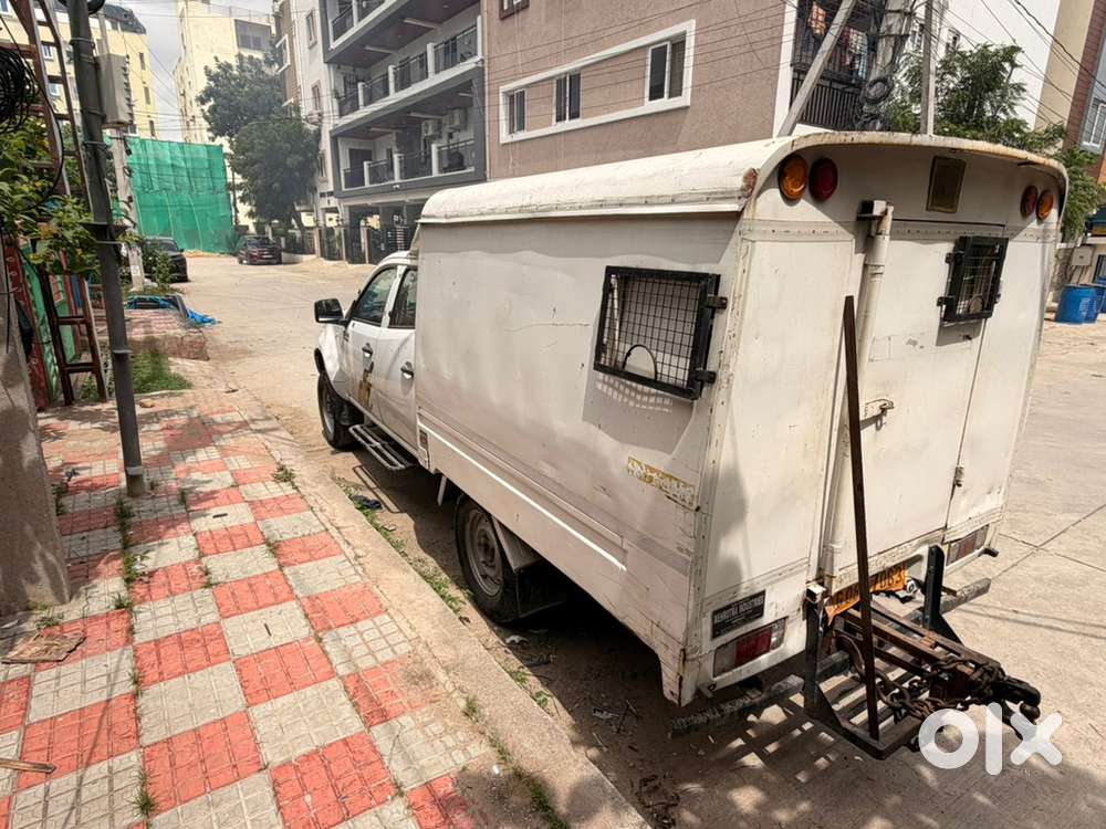 2021 Tata Xenon Xt