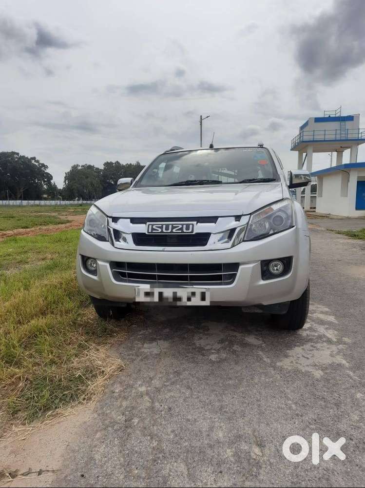 Isuzu D-max V-cross 4x4  Single Owner  Top Condition
