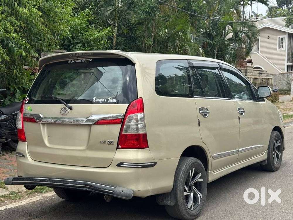 Toyota Innova 2.5 Vx 7 Str, 2014, Diesel