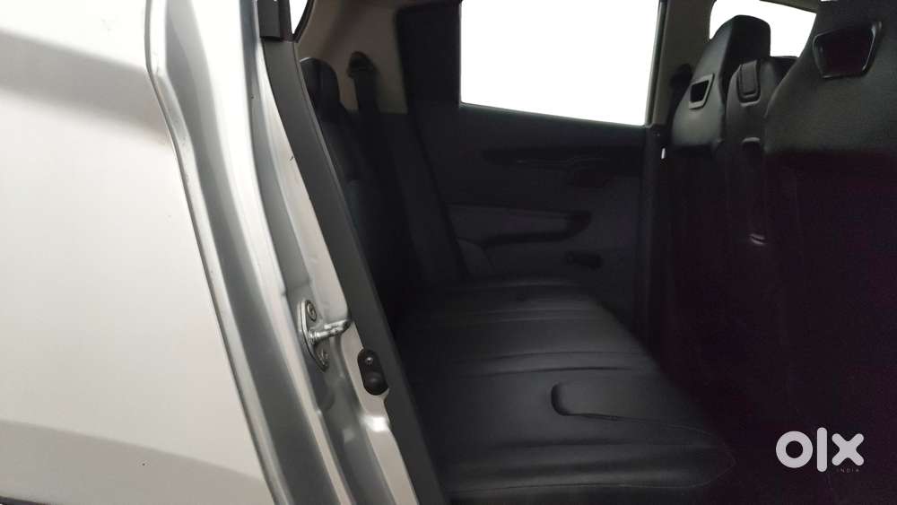Mahindra Kuv100 Nxt 1.2 K2 Plus Petrol 6 Str, 2018, Petrol