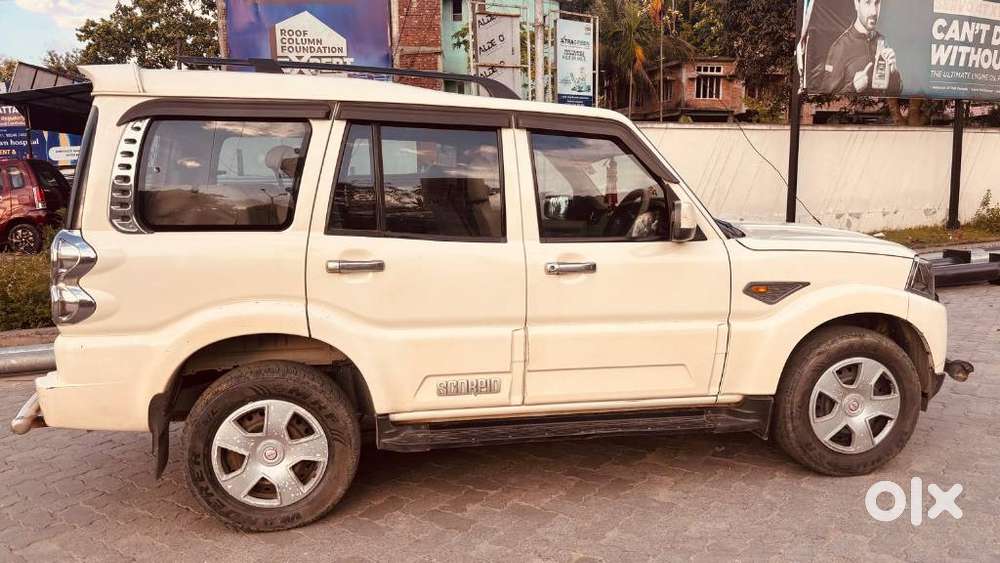 Mahindra Scorpio S6 Plus, 2016, Diesel