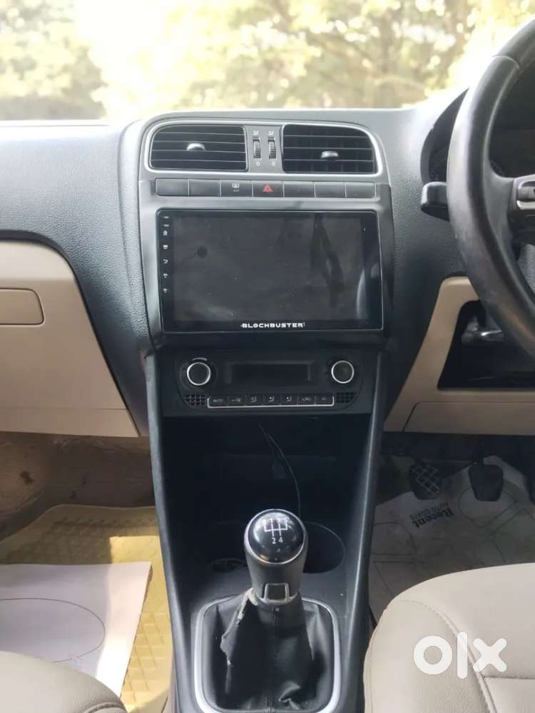 Volkswagen Polo Petrol Highline 1.2l, 2013, Petrol