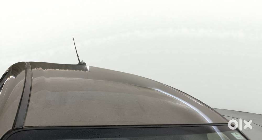 Maruti Suzuki Swift Dzire Amt Vxi, 2017, Petrol