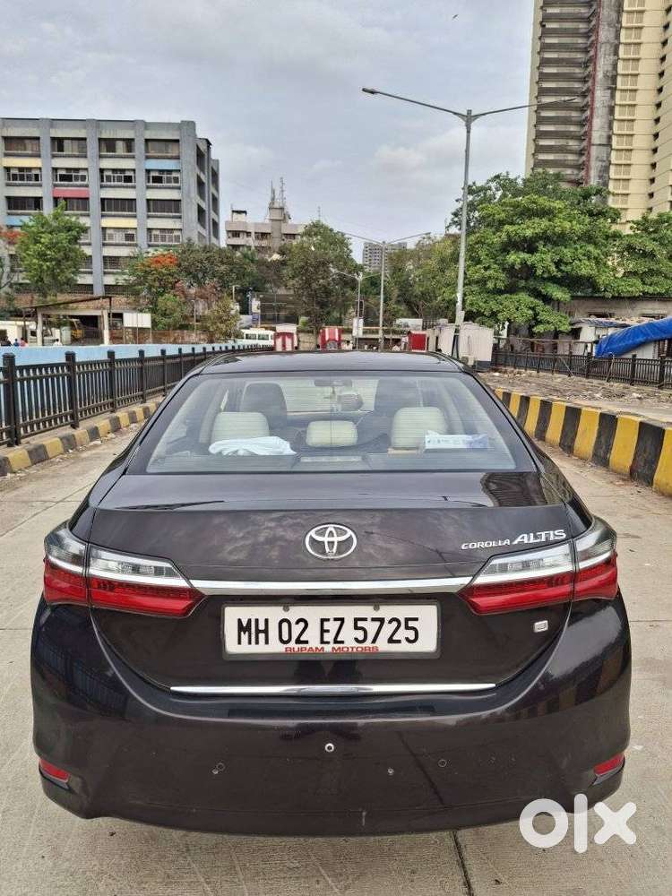 Toyota Corolla Altis J, 2018, Petrol