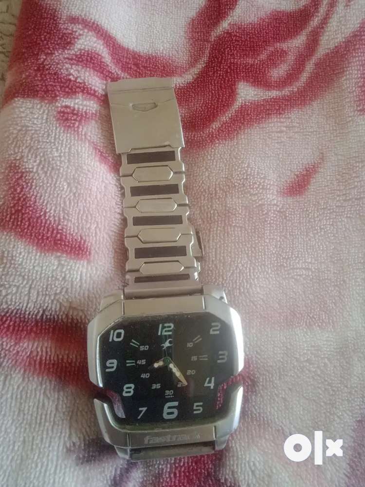 Fastrack 3079ssa shop