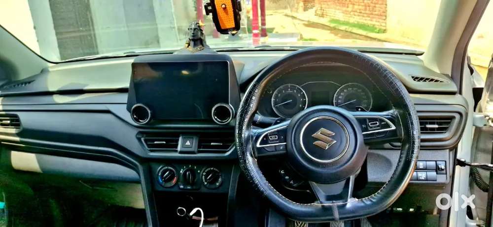 Maruti Suzuki Vitara Brezza 2024 Cng & Hybrids 40000 Km Driven