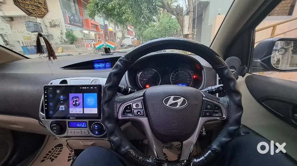 Hyundai I20 Sportz Petrol 2012 Model