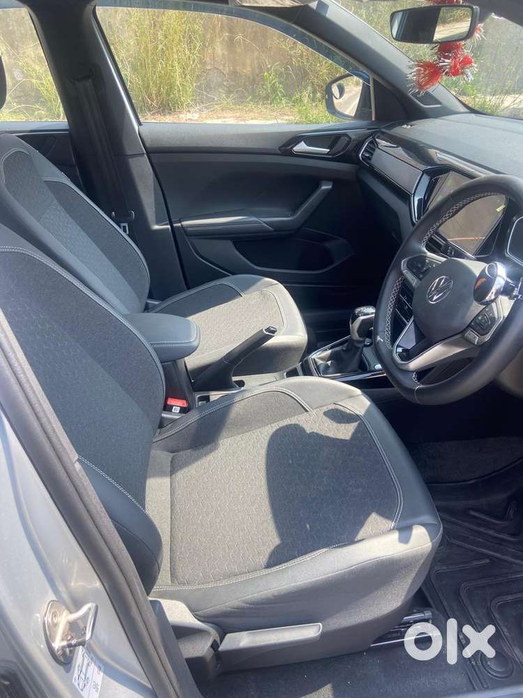 Volkswagen Taigun 1.0 Tsi Highline At, 2025