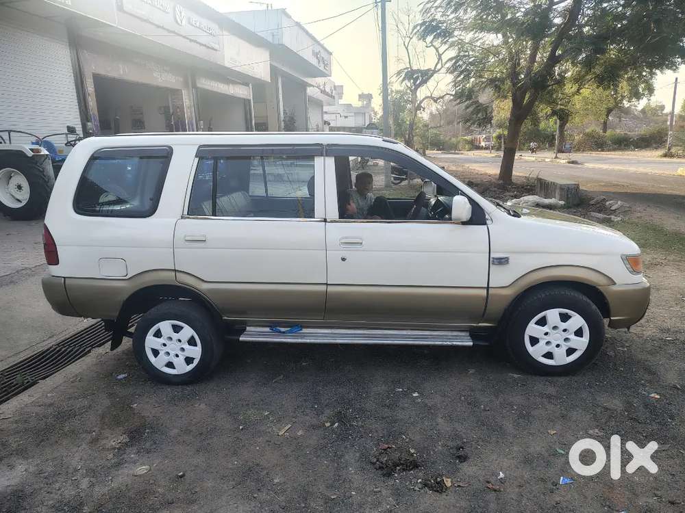 Chevrolet Tavera