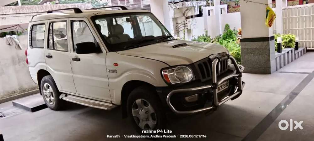Mahindra Scorpio 2014