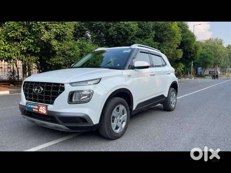 Hyundai Venue S Turbo Dct, 2019, Petrol