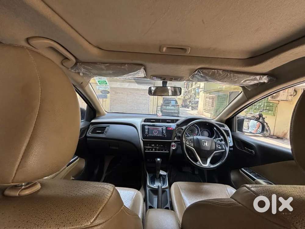 Honda City 1.5 Vx Cvt Auto 2016 Sunroof  35k Km  Top Variant
