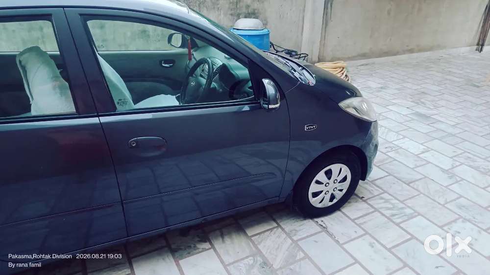 Hyundai I10 Sportz Petrol 2011 With New Tyre,new Suspension