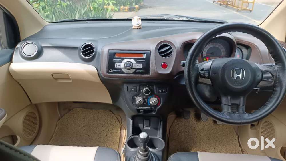 Honda Brio Vx Mt, 2013, Petrol