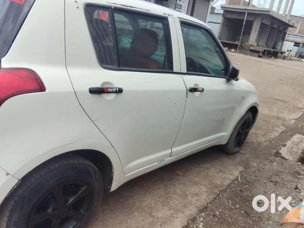Maruti Suzuki Swift 2008 Petrol
