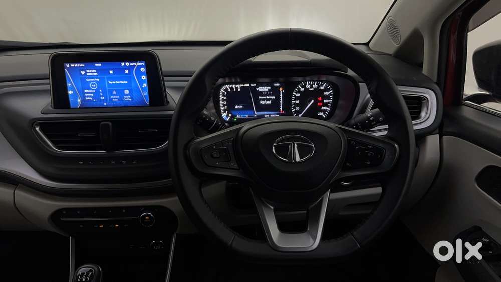 Tata Altroz Xz Plus I-turbo (s), 2023, Petrol