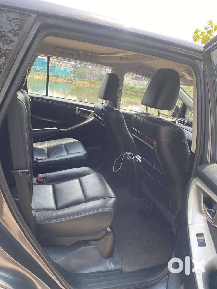 Toyota Innova Crysta 2.4 Z 7 Str, 2016, Diesel