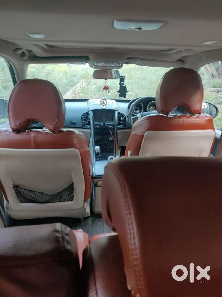 Mahindra Xuv500 2016, W10 Sunroof Super Condition