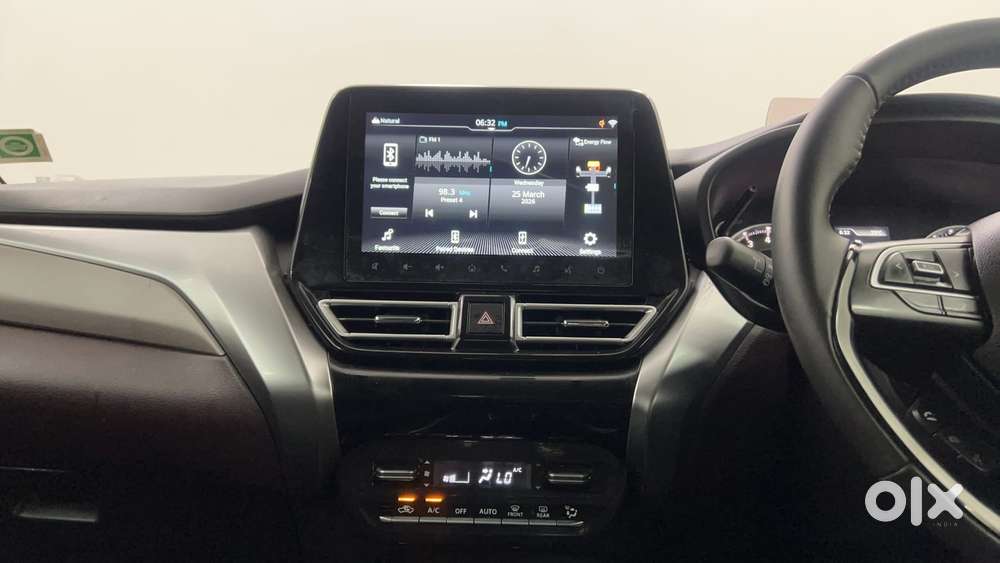 Maruti Suzuki Fronx Alpha 1.0l Turbo 6 At, 2023, Petrol