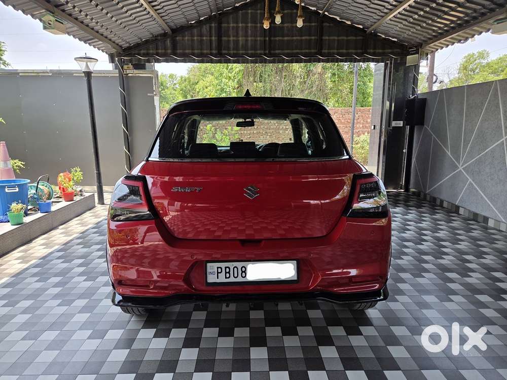 Maruti Suzuki Swift Automatic 2025