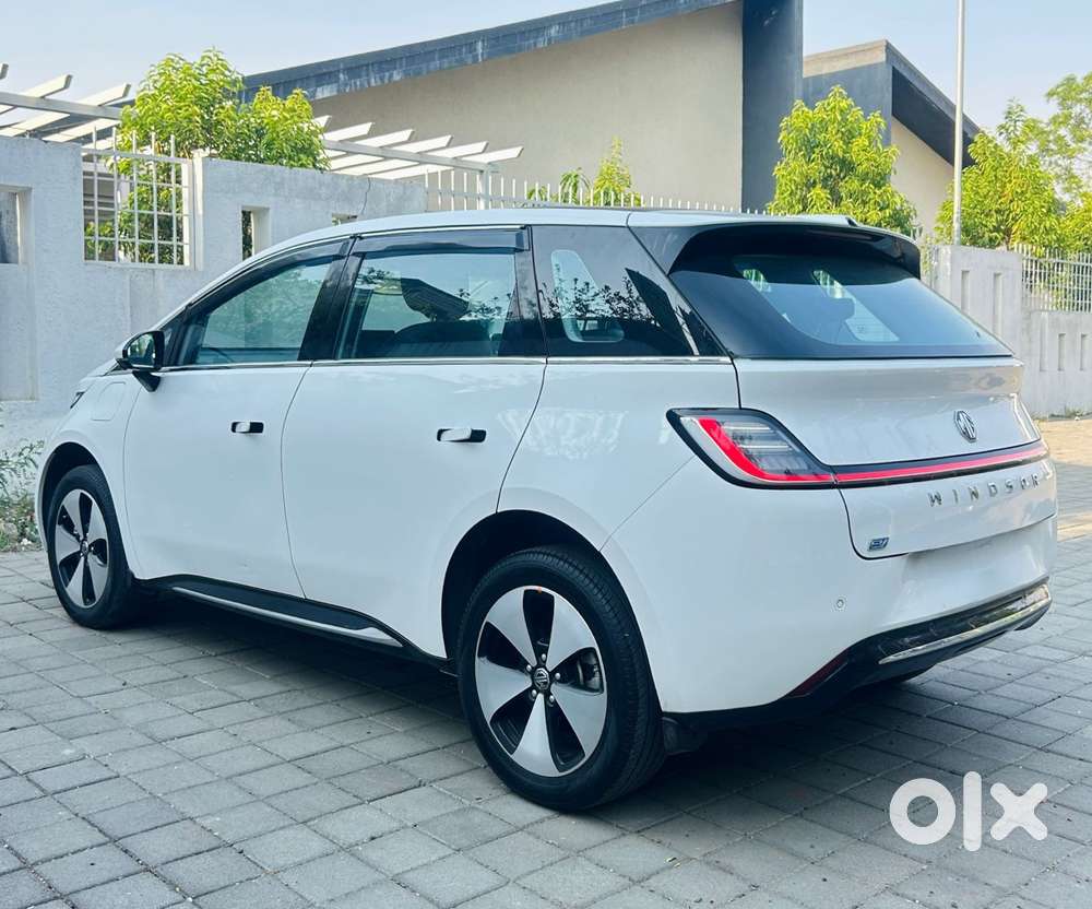 Mg Windsor Ev Essence, 2025, Electric