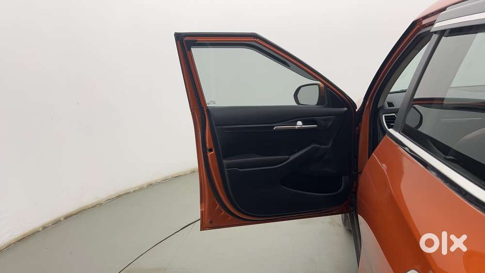 Kia Seltos 1.5 Htk+, 2021, Petrol