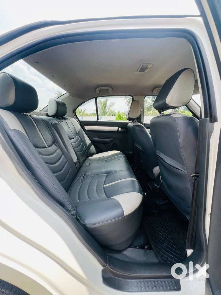 Maruti Suzuki Dzire 1.2 Lxi, 2010, Petrol