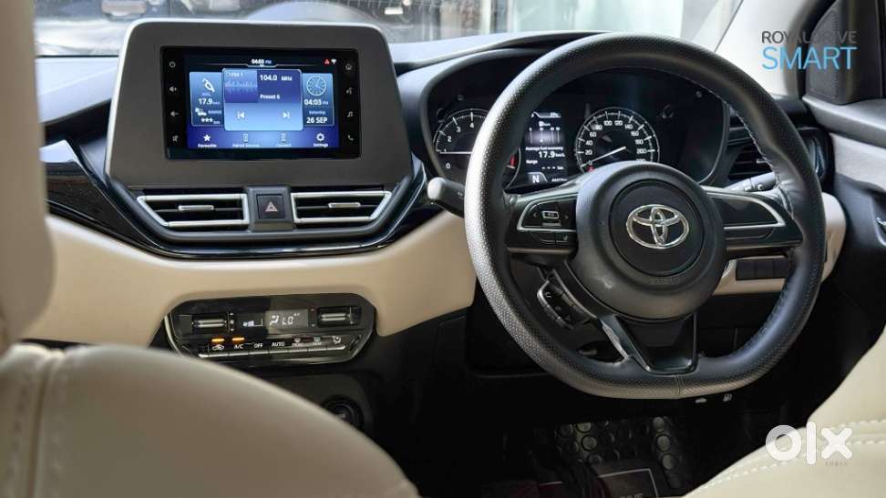 Toyota Glanza, 2023, Petrol