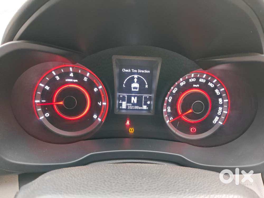 Mahindra Xuv300 W8 Option, 2019, Petrol