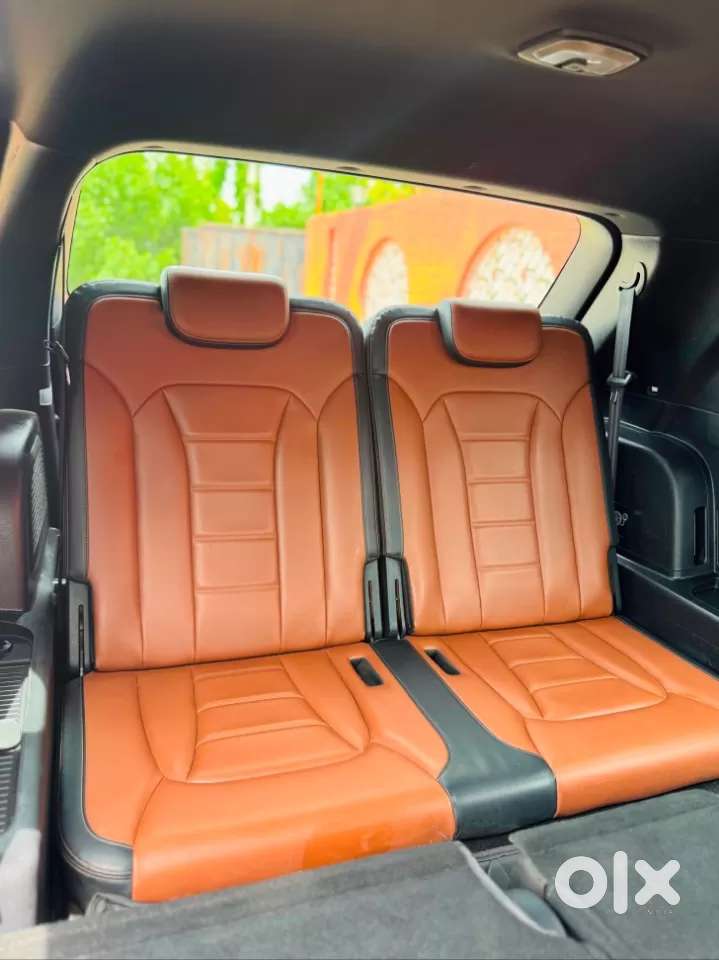 Mahindra Alturas G4 4wd At, 2021, Diesel