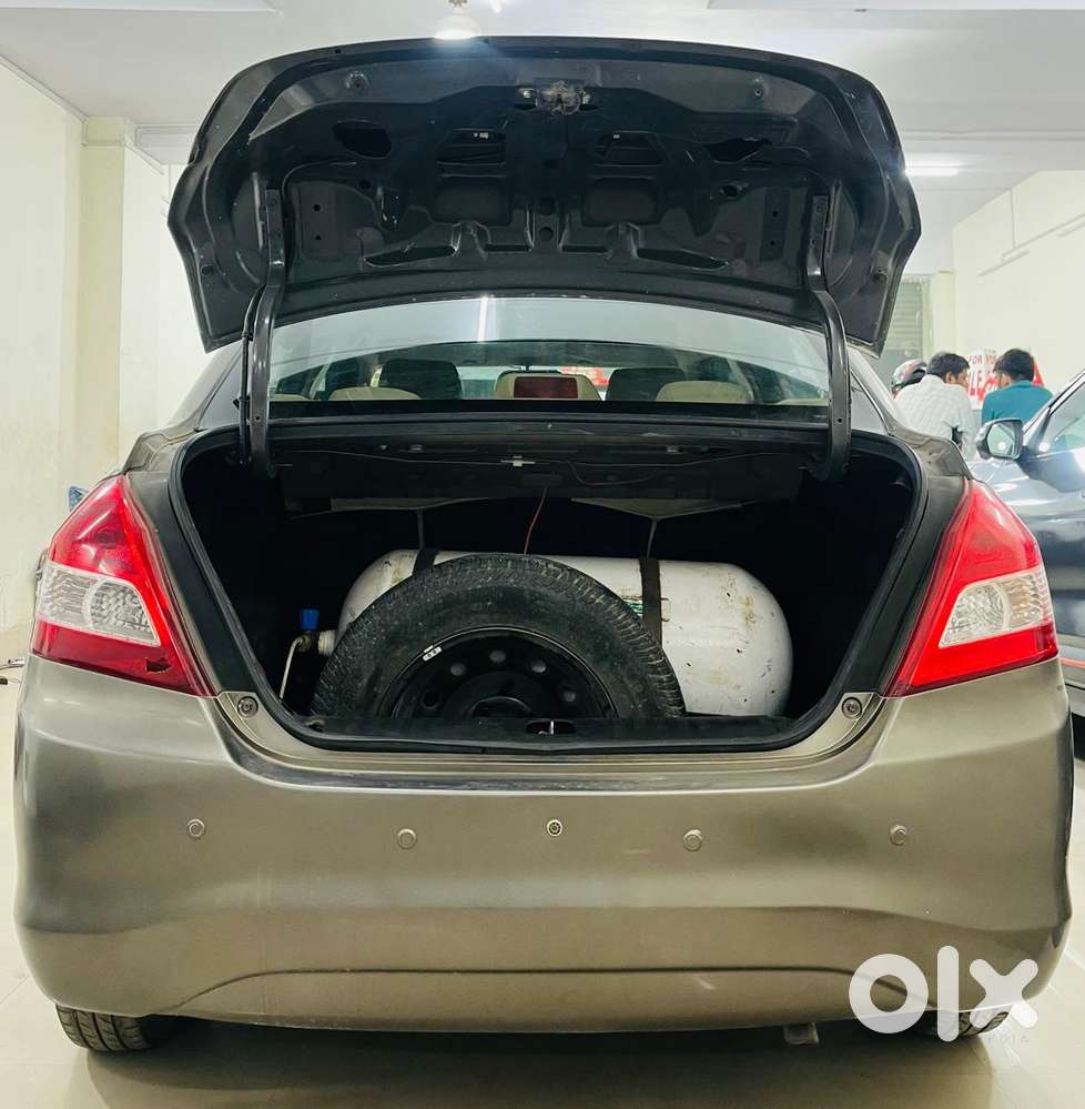 Maruti Suzuki Swift Dzire 2015-2017 1.2 Vxi, 2015, Cng & Hybrids