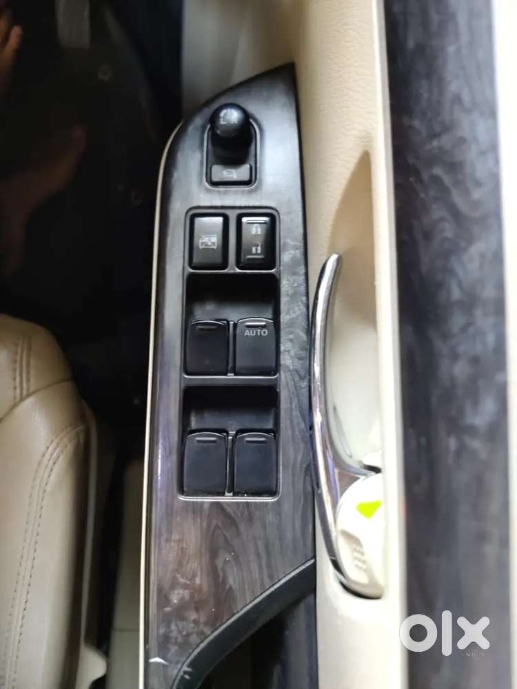 Maruti Suzuki Ertiga 2023 Cng & Hybrids 43750 Km Driven