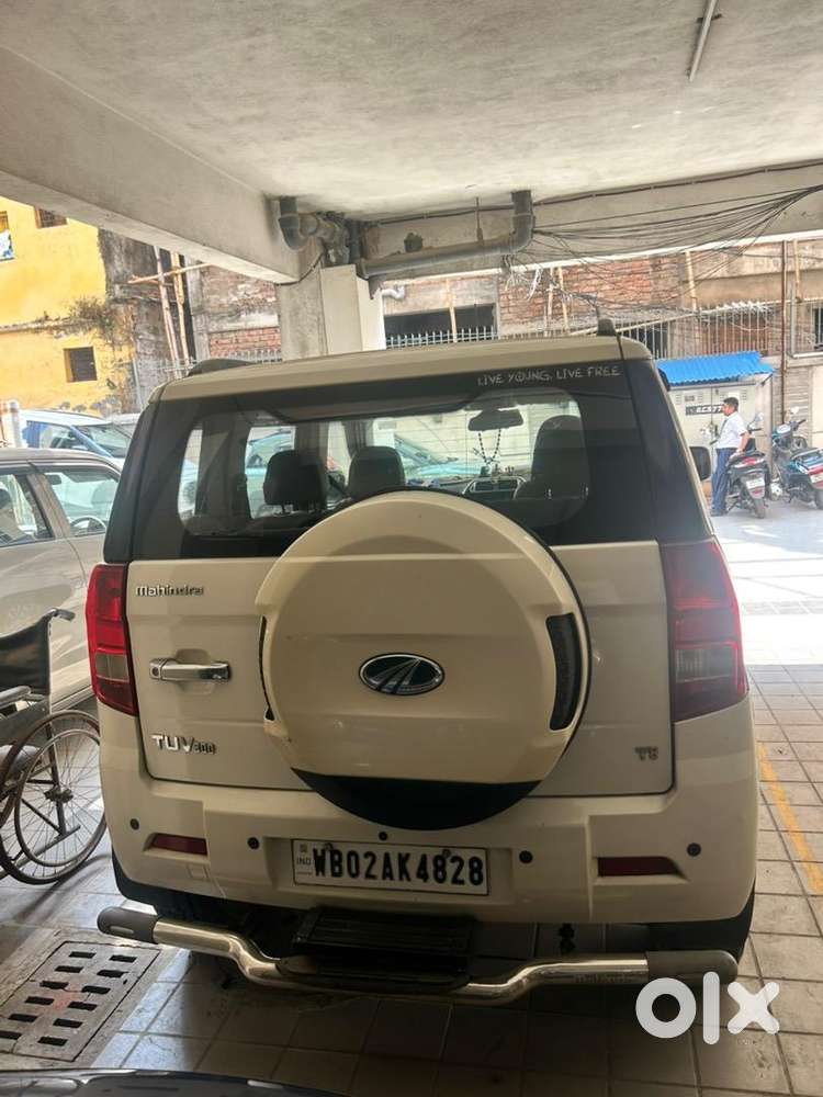 Mahindra Tuv 300 2016 Diesel Well Maintained