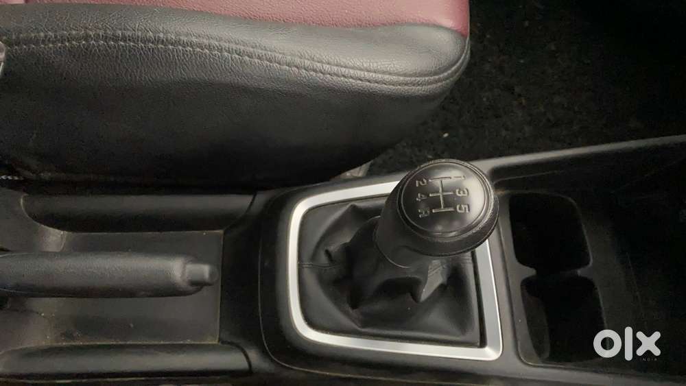 Maruti Suzuki Swift Vvt Lxi, 2023, Petrol