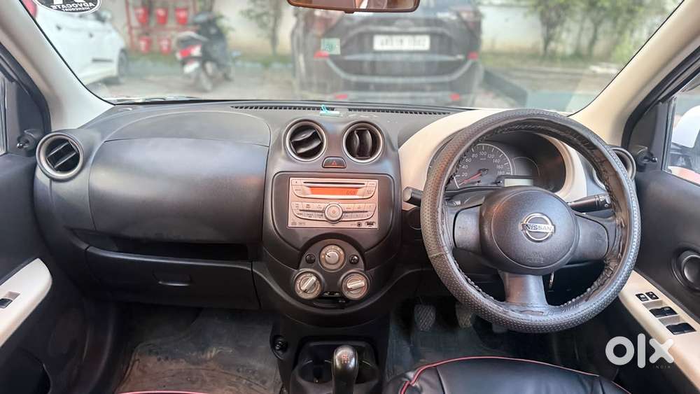 Nissan Micra Active Xv, 2015, Petrol
