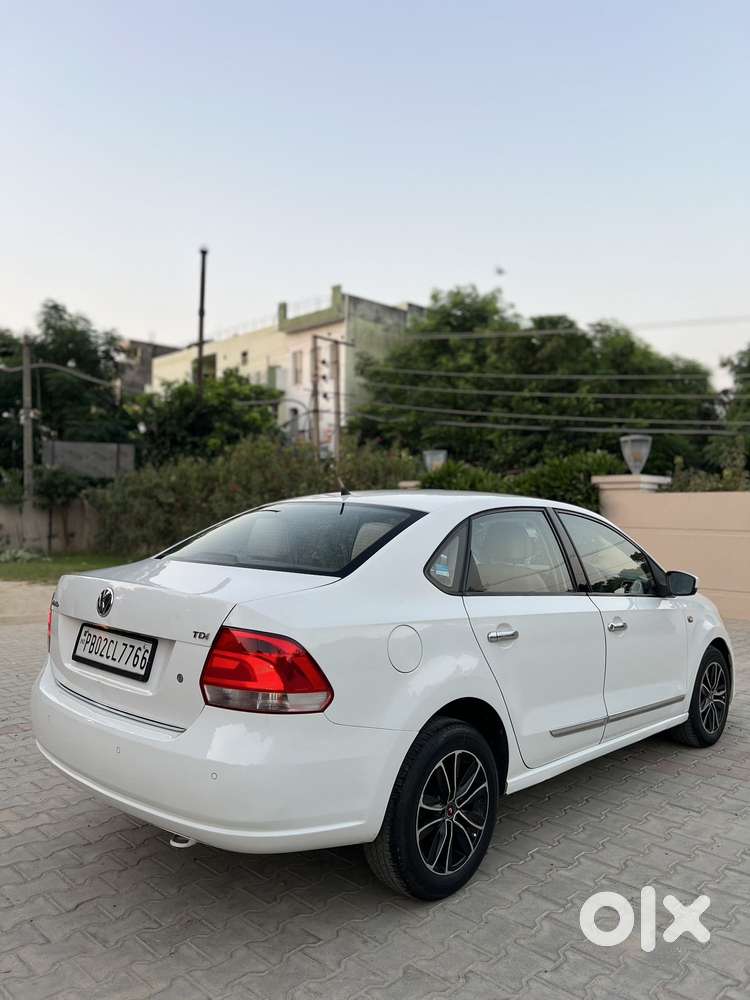 Volkswagen Vento 2010-2013 Diesel Highline, 2014, Diesel