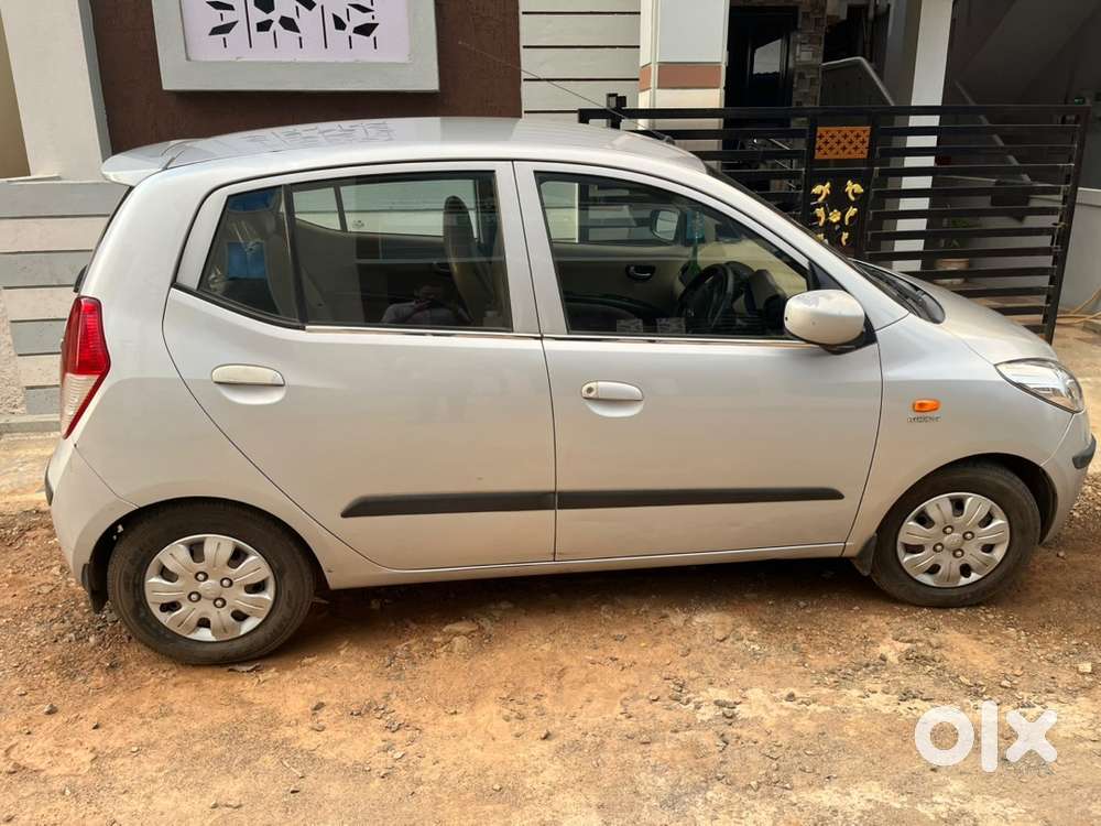 Hyundai I10 Manual 2011 Km Driven