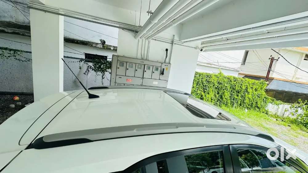 Tata Nexon Automatic With Sunroof 2021