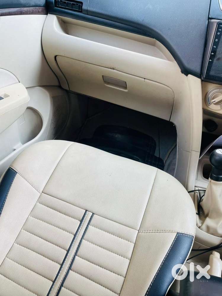 Maruti Suzuki Swift Dzire 2015 Cng & Hybrids 270000 Km Driven