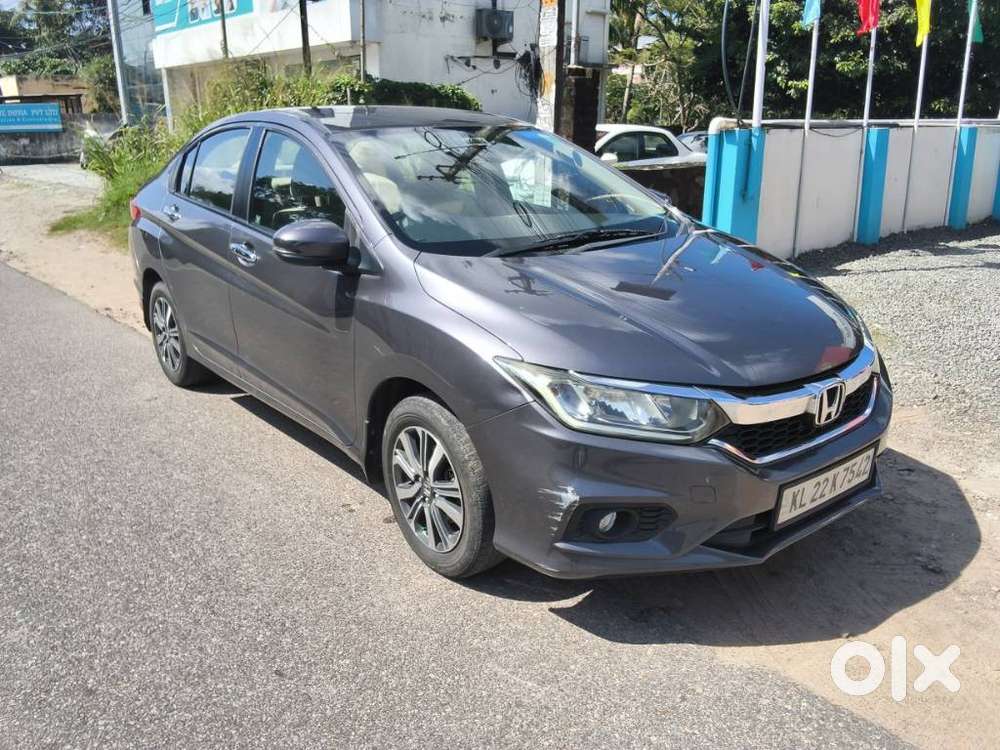 Honda City I-vtec V, 2017, Petrol