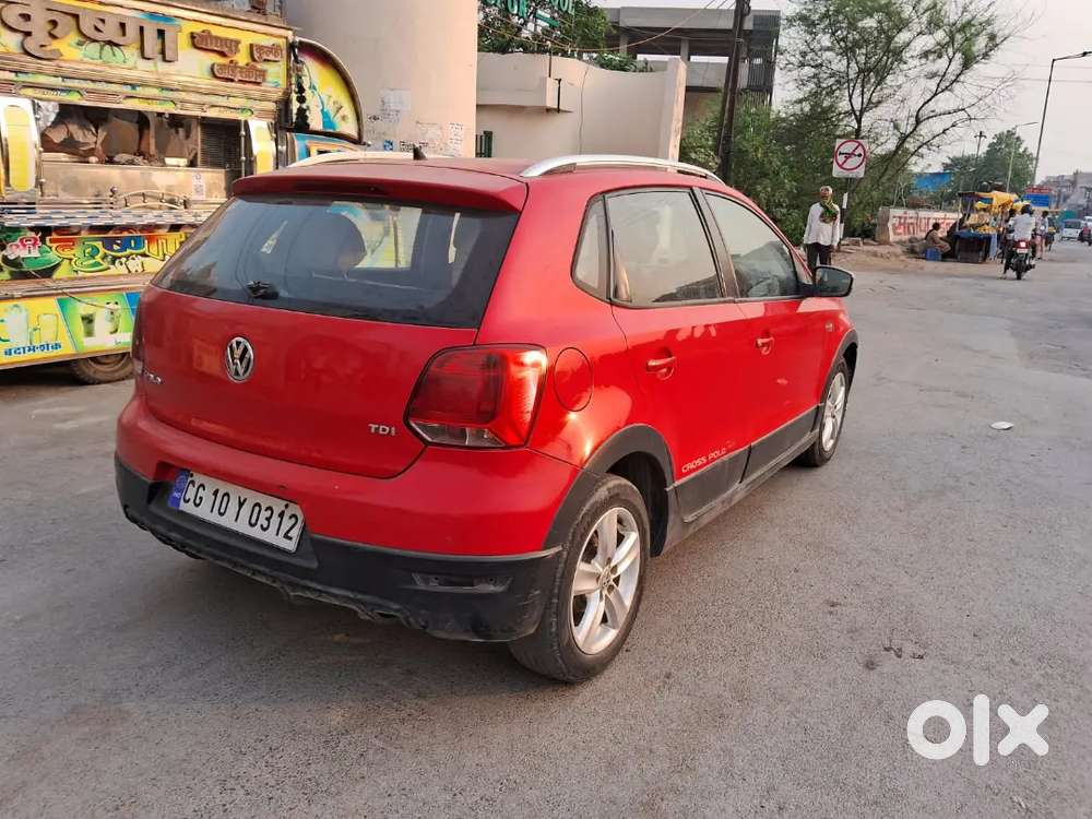 Vw Cross Polo Diesel 1.5 Tdi 
2015 Model