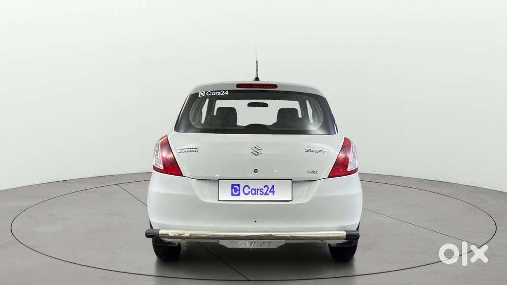 Maruti Suzuki Swift 1.2 Lxi (o), 2015, Petrol