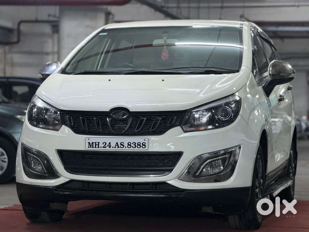 Mahindra Marazzo M8, 2018, Diesel